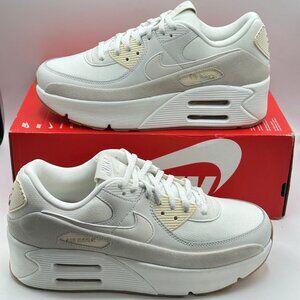 Nike Air Max 90 LV8 Sportswear Shoe FD4328-100 Women Sz 10/Mens Size 8.5 NEW